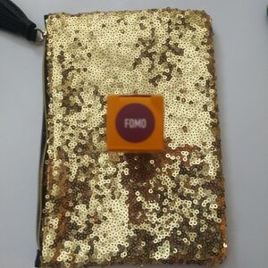 Hola Neon Liquid Lipstick, “FOMO”, New